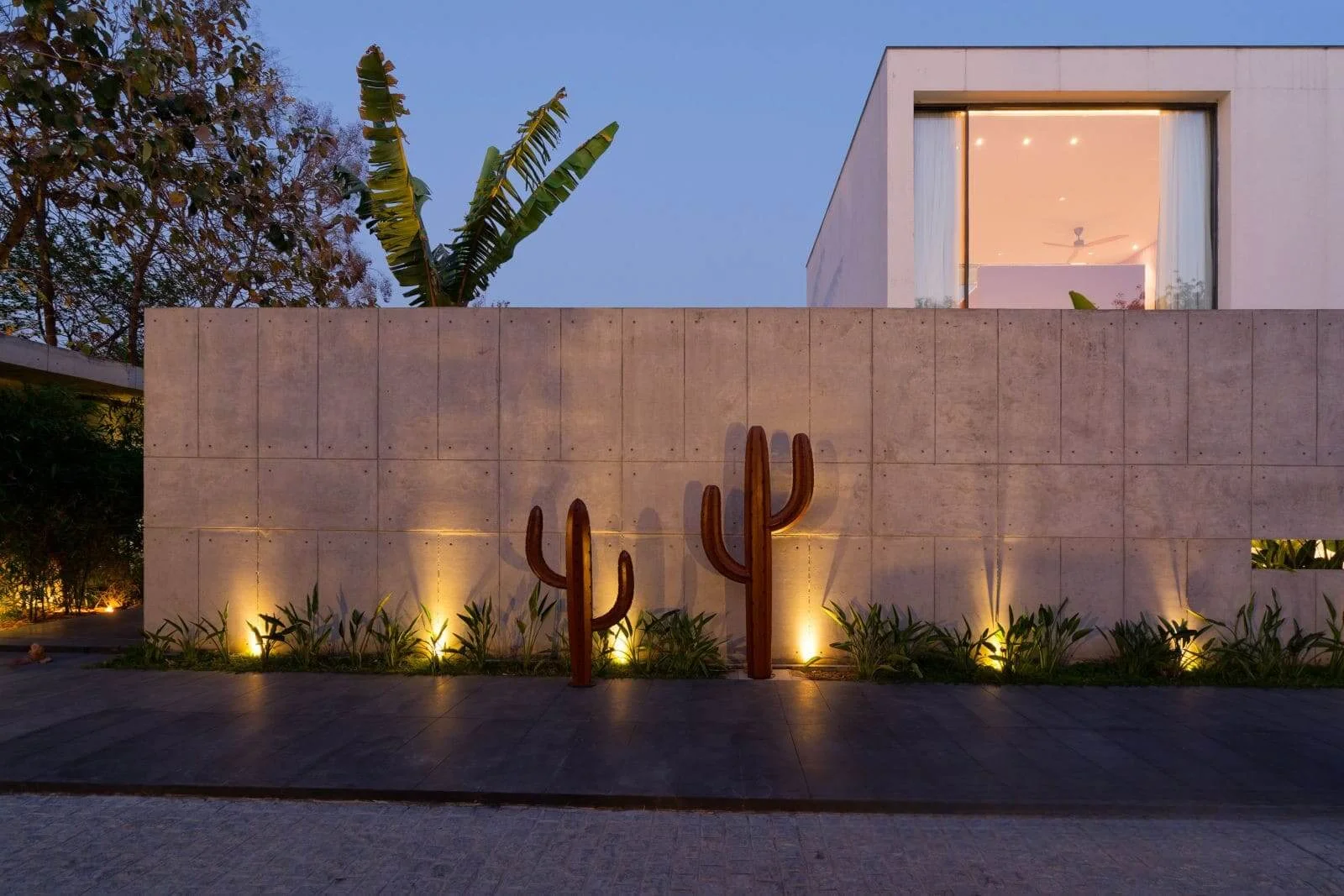 Large Scale Metal Sculpture Installation India FormForge