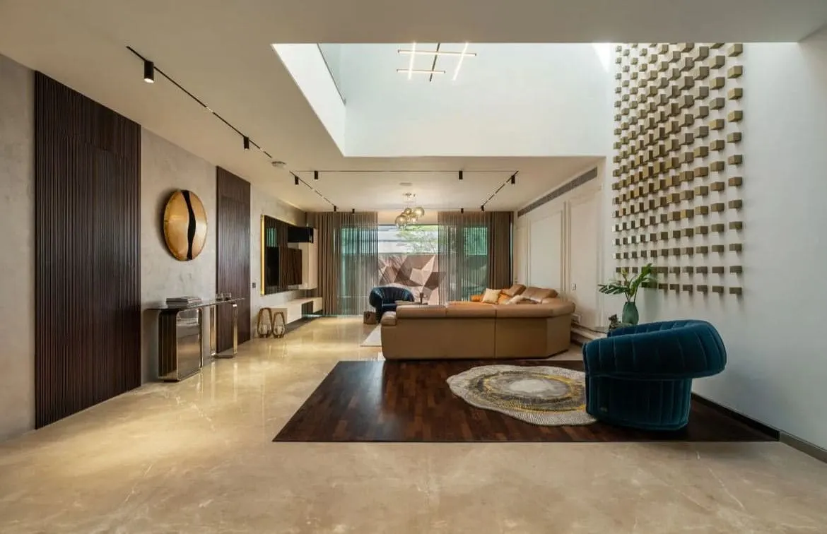 Luxury hotel sculpture by FormForge — bespoke art installation for hospitality, India