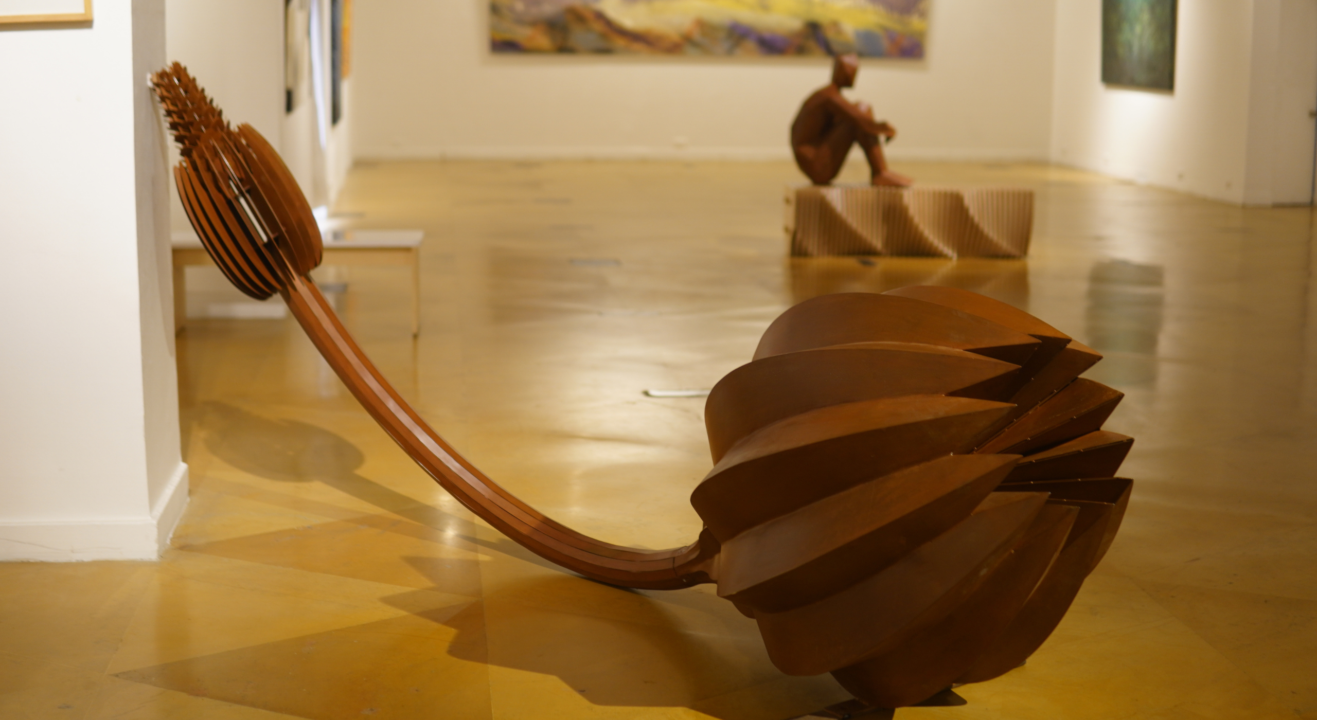 Metal Sculpture Integrated in Modern Architecture by FormForge